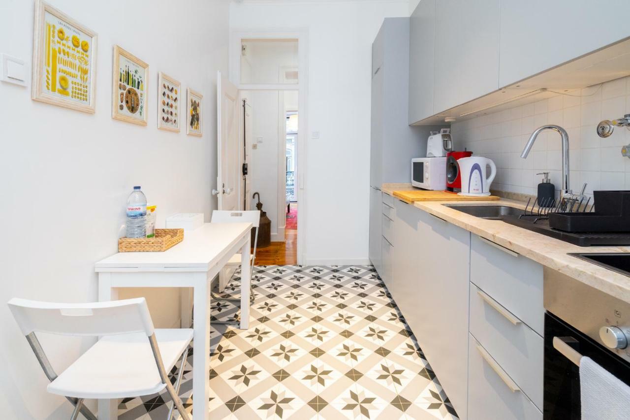 4 Bedroom Apartment On The City Center Lisbon Luaran gambar