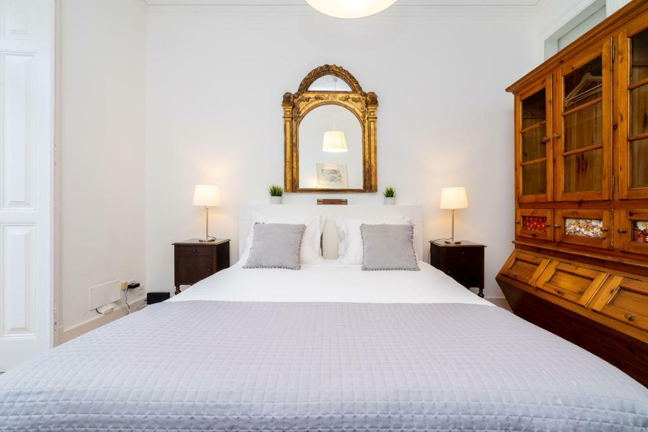 4 Bedroom Apartment On The City Center Lisbon Luaran gambar
